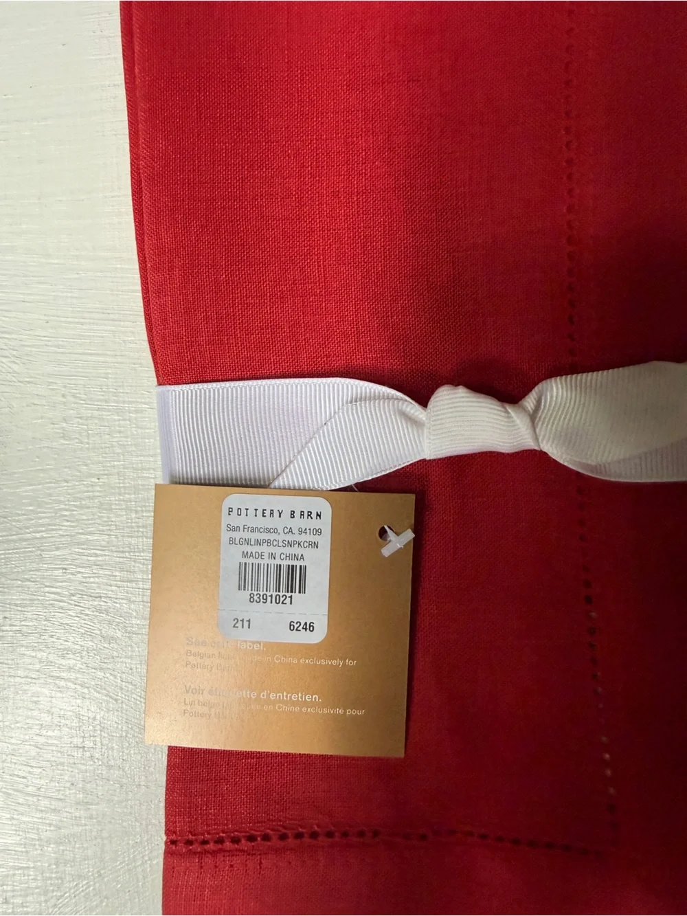 NWT POTTERY BARN Belgian Flax Linen SET OF 4 TABLE NAPKINS In Red